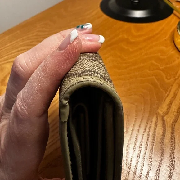 Gucci Brown Coated Canvas & Sage Green Leather Compact Wallet - Picture 5 of 10